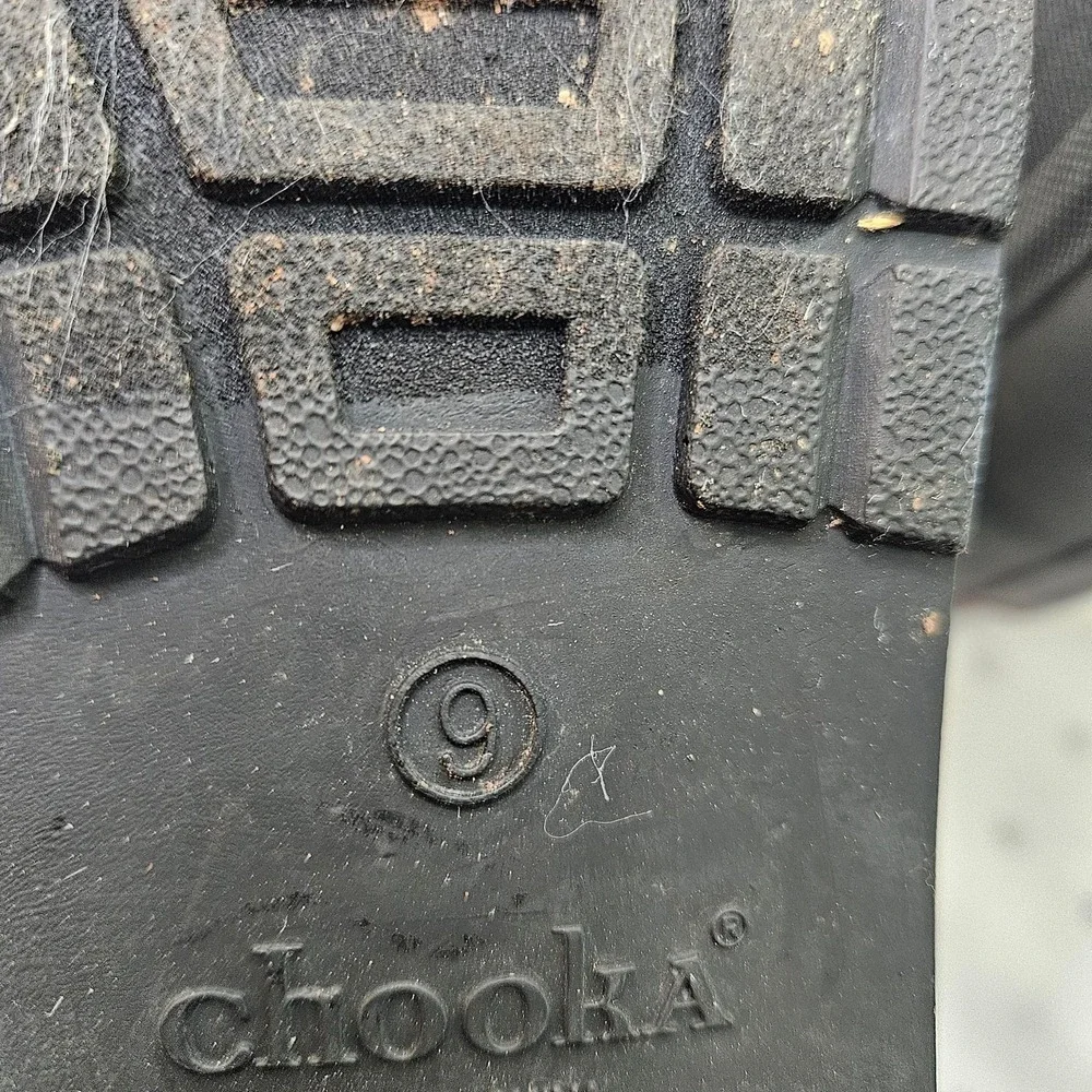 Chooka Women's Delridge Chelsea Waterproof Plush Lined Rain Boots in‎ Black